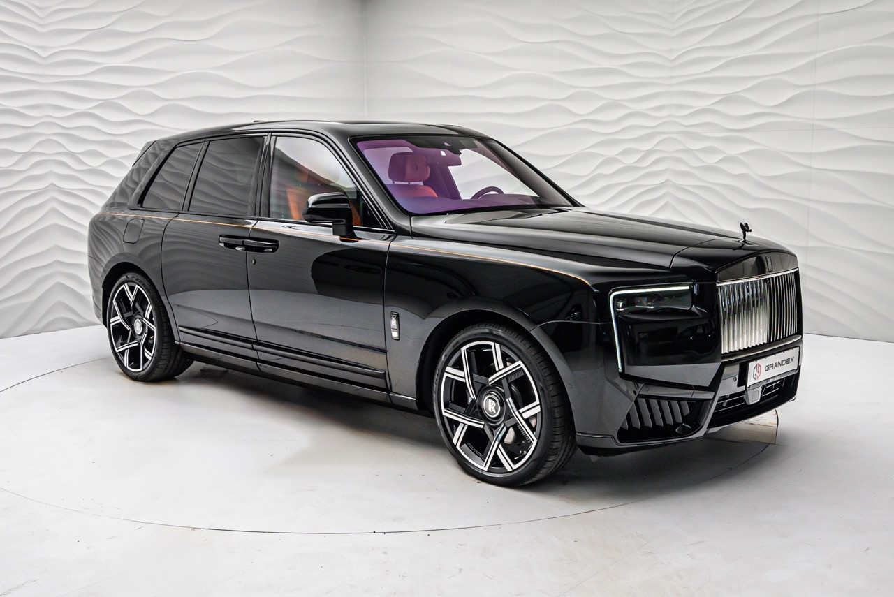 2024 Rolls-Royce Cullinan Black Badge Facelift