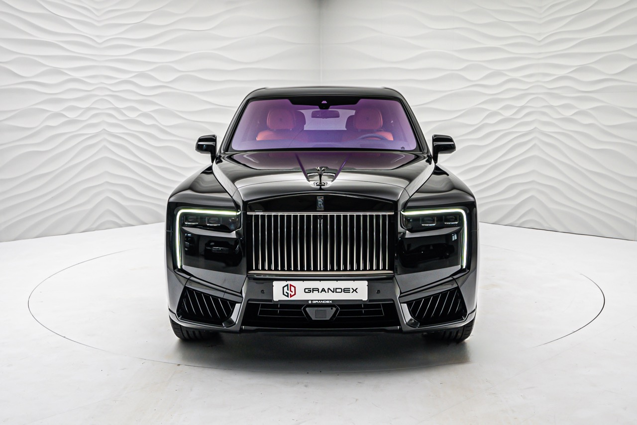 2024 Rolls-Royce Cullinan Black Badge Facelift, 2/31