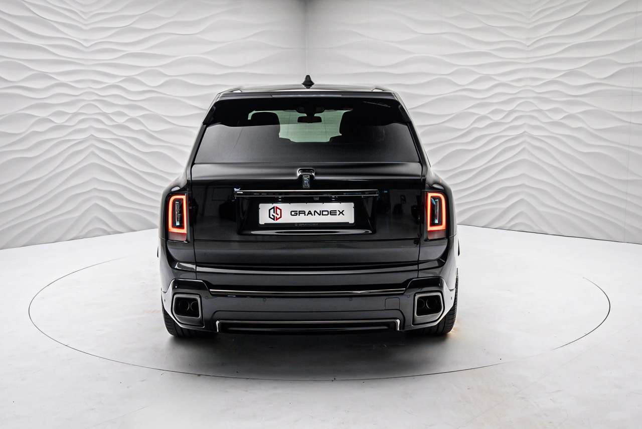 2024 Rolls-Royce Cullinan Black Badge Facelift, 18/31