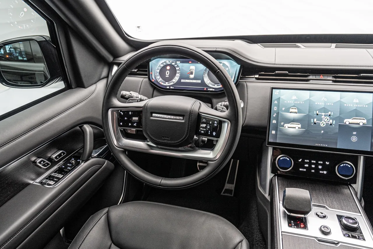 2024 Range Rover Armored B6 Autobiography interior, dashboard, Ebony