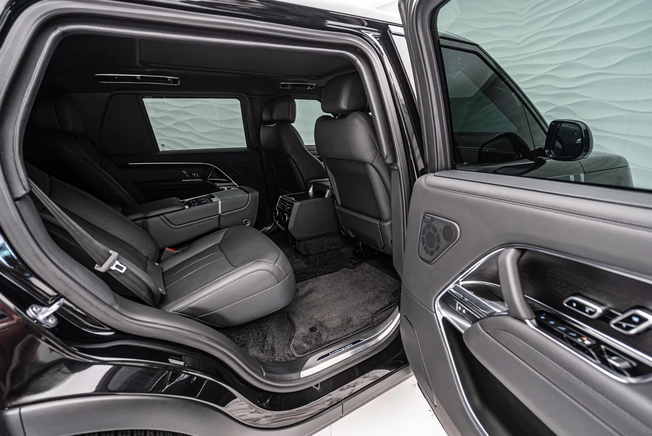 2024 Range Rover Armored B6 Autobiography interior, seats, Ebony
