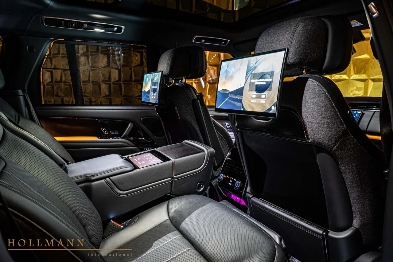 2024 Range Rover P530 SV interior, seats, Leather Ebony