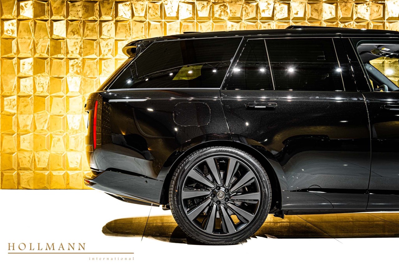 2024 Range Rover P530 SV, 8/20