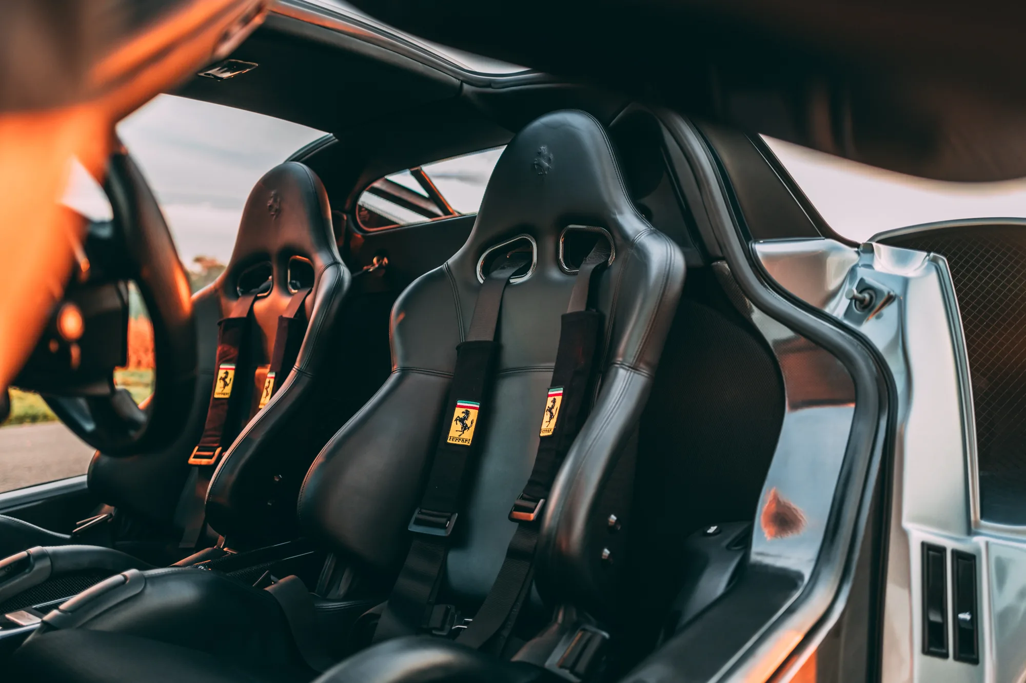 2004 Ferrari Enzo interior, seats, Nero