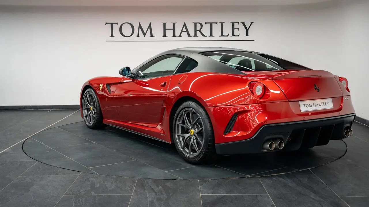 2010 Ferrari 599 GTO, side profile, Rosso Fuoco