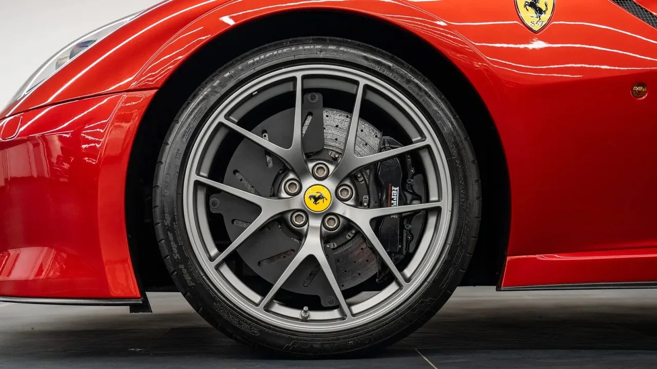 2010 Ferrari 599 GTO wheel
