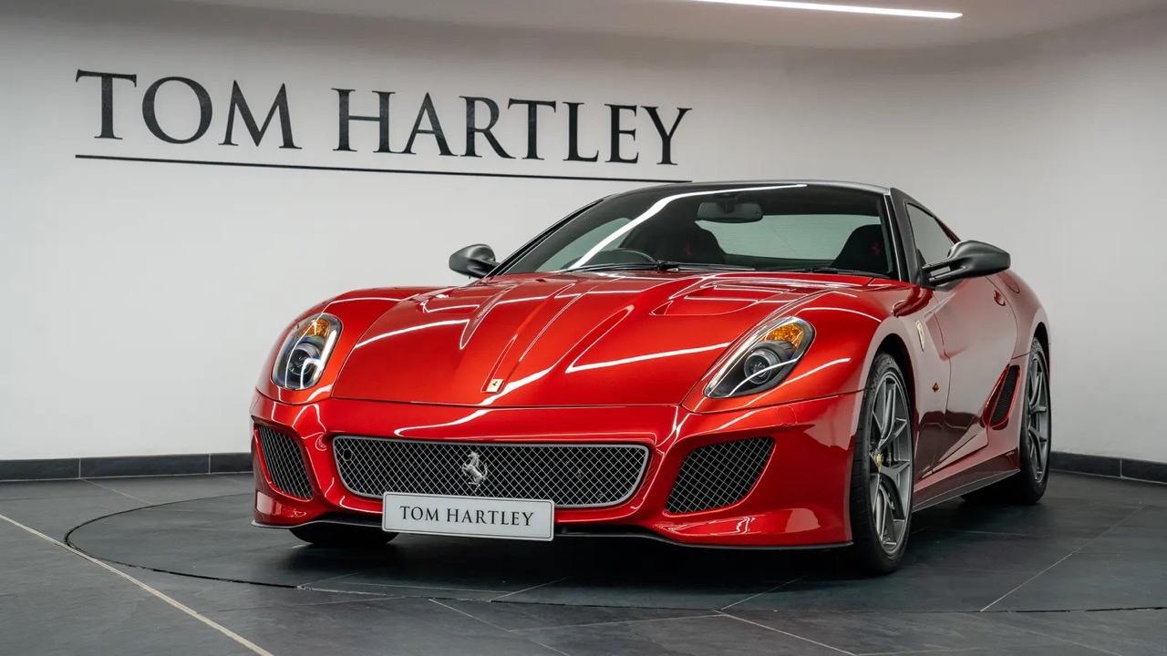 2010 Ferrari 599 GTO, 35/40