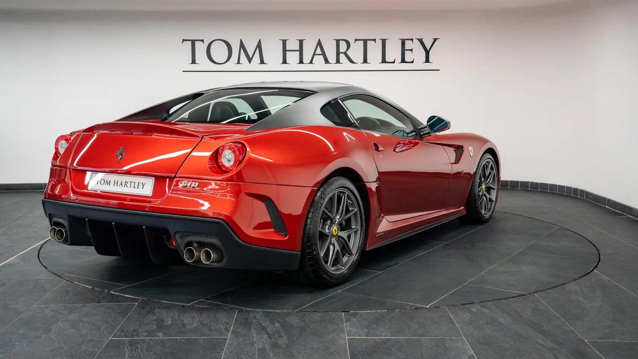 2010 Ferrari 599 GTO, 38/40