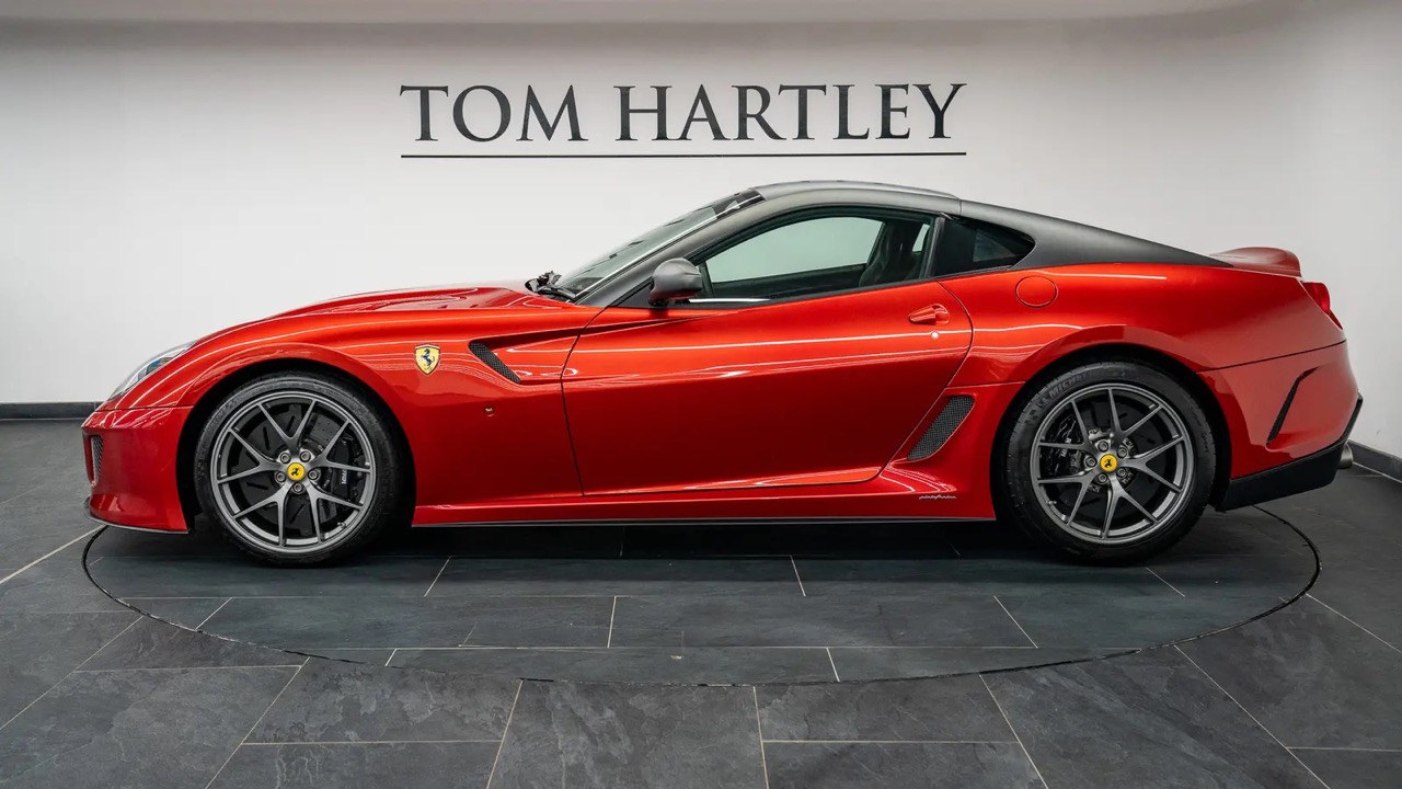 2010 Ferrari 599 GTO, 39/40