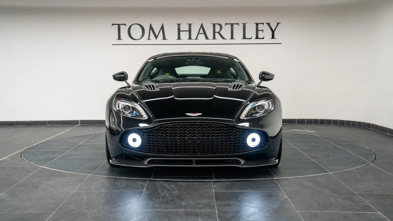 2019 Aston Martin Vanquish Zagato Shooting Brake, 45/58