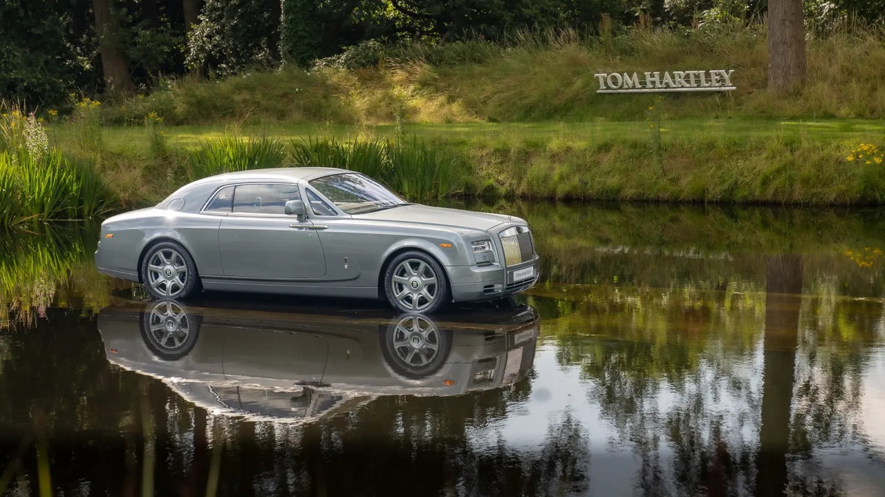 2013 Rolls-Royce Phantom Coupé Aviator Edition, 2/19