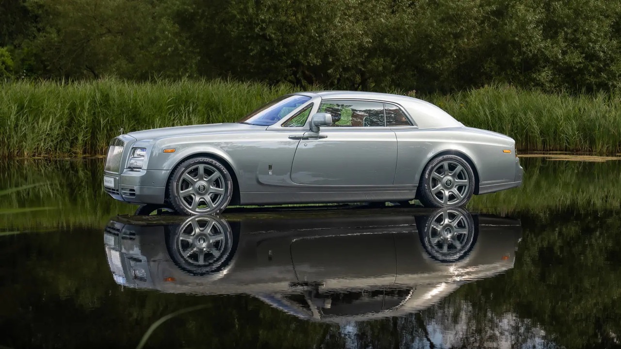 2013 Rolls-Royce Phantom Coupé Aviator Edition, 9/19
