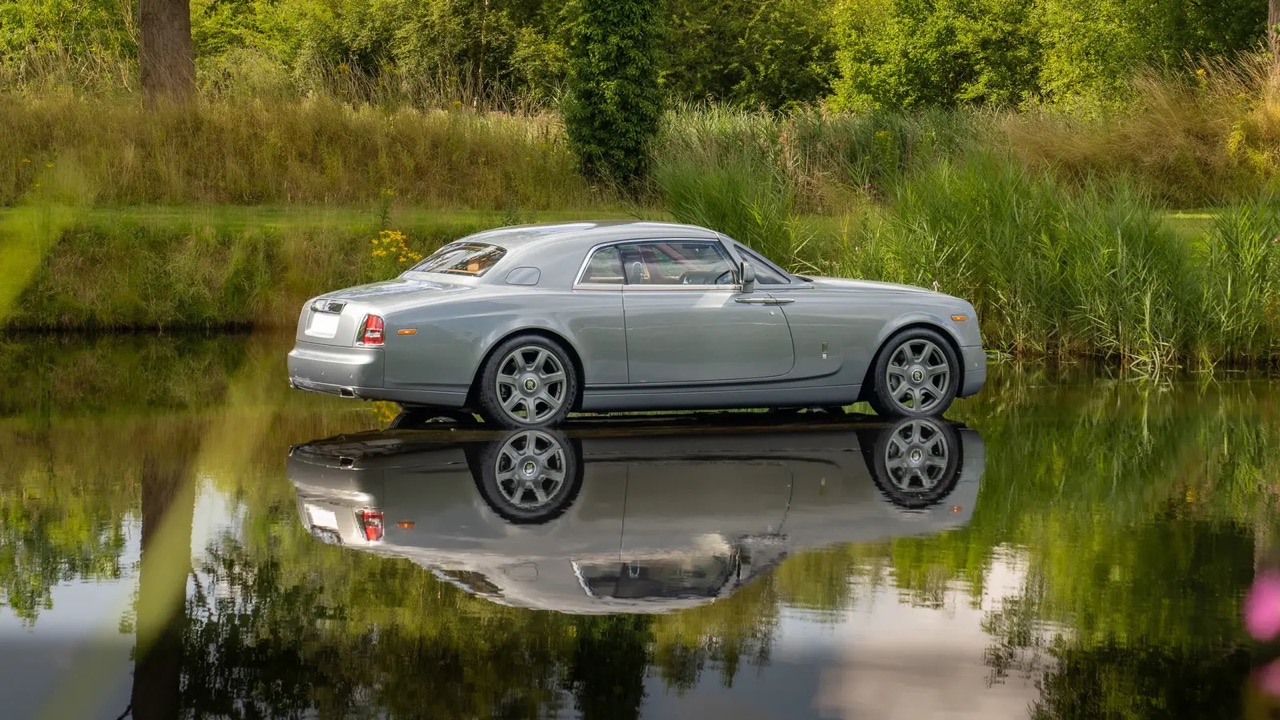 2013 Rolls-Royce Phantom Coupé Aviator Edition, 10/19