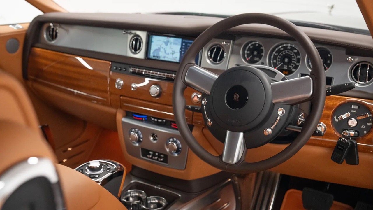 2013 Rolls-Royce Phantom Coupé Aviator Edition, 13/19