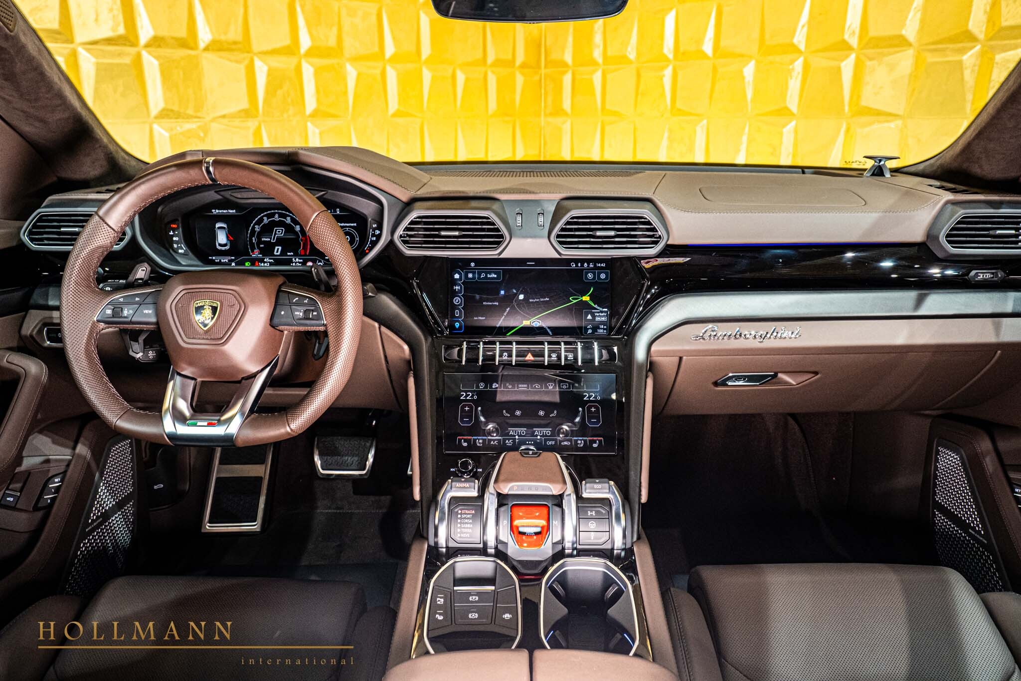 2024 Lamborghini Urus S, 12/19