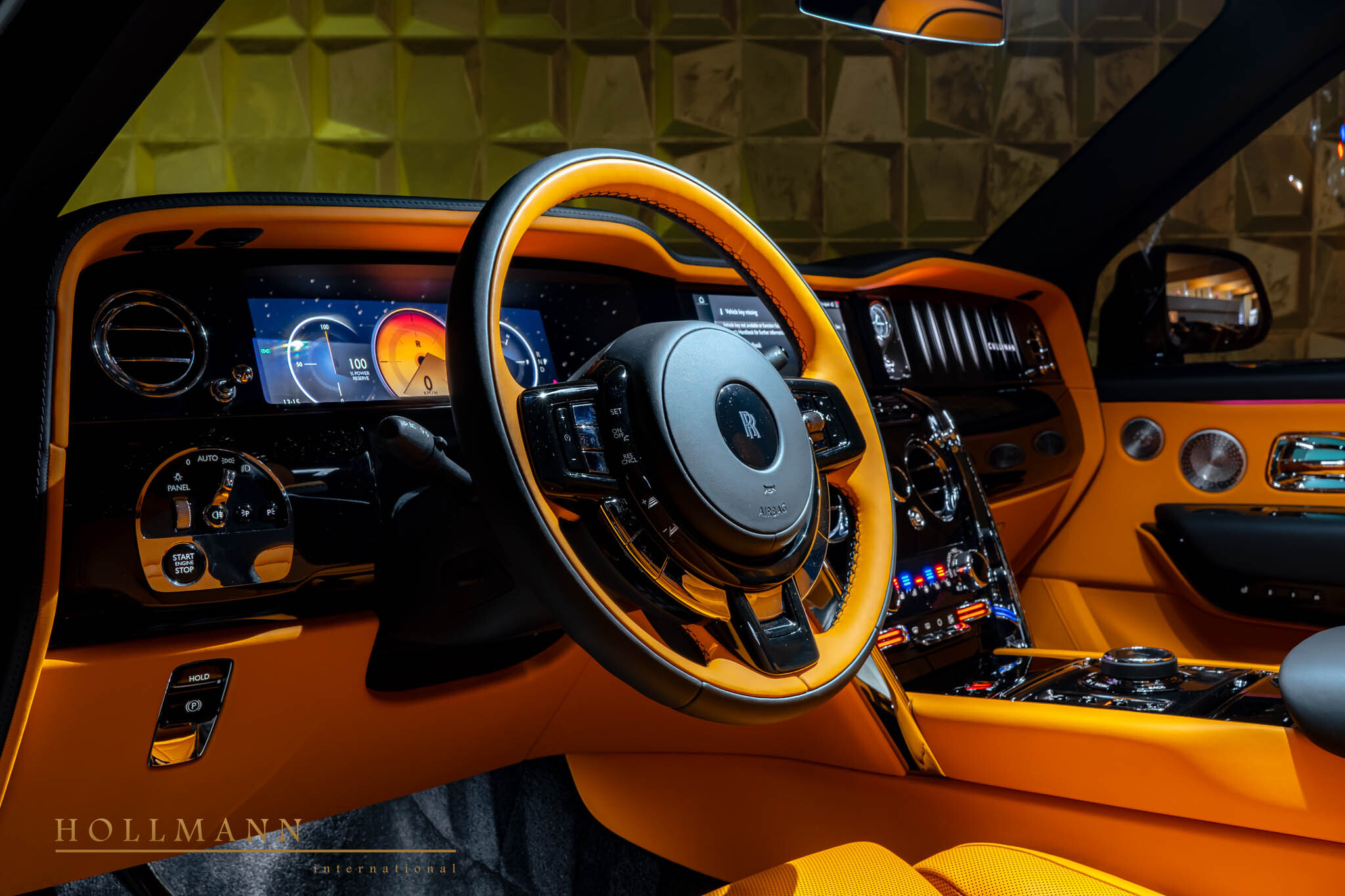 2024 Rolls-Royce Cullinan Series II, 4/17