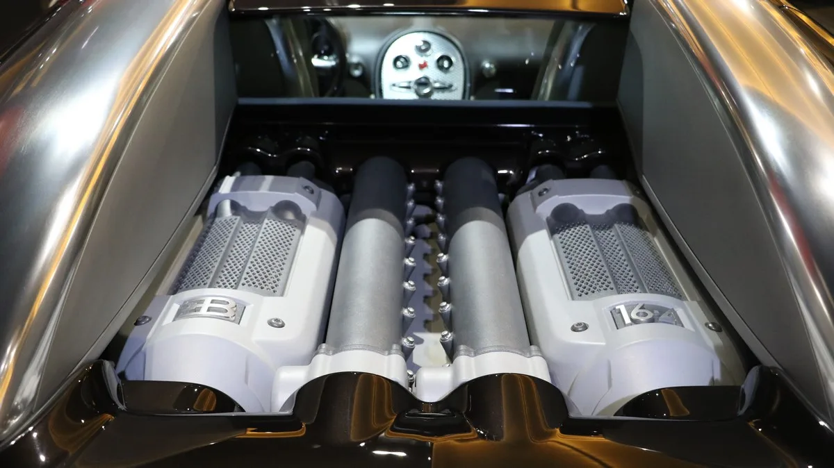 2008 Bugatti Veyron engine