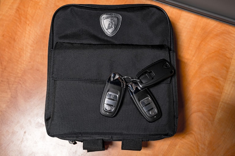 2022 Lamborghini Aventador Ultimae Coupe, 11/20