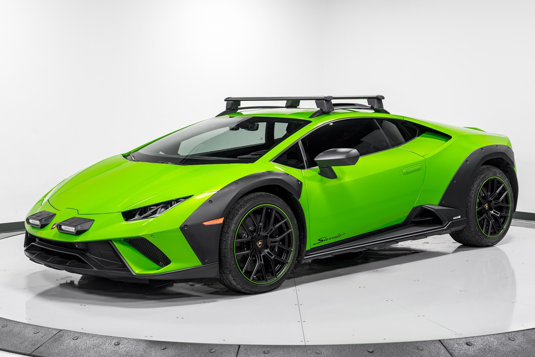 2023 Lamborghini Huracan Sterrato, 7/19