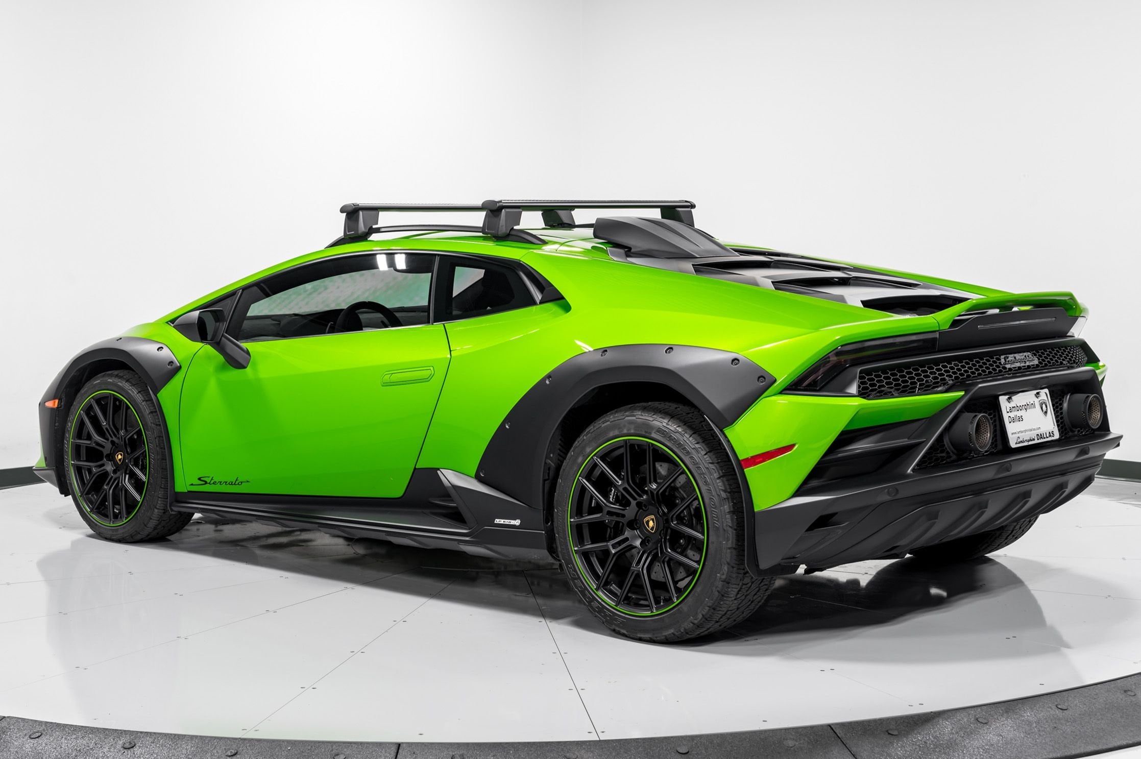 2023 Lamborghini Huracan Sterrato, 13/19