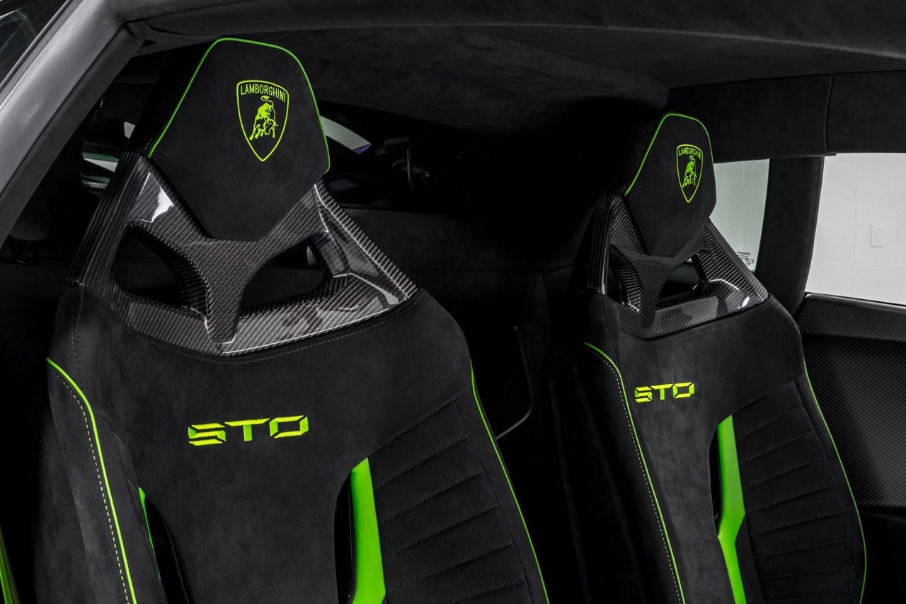 2023 Lamborghini Huracan STO, 13/20