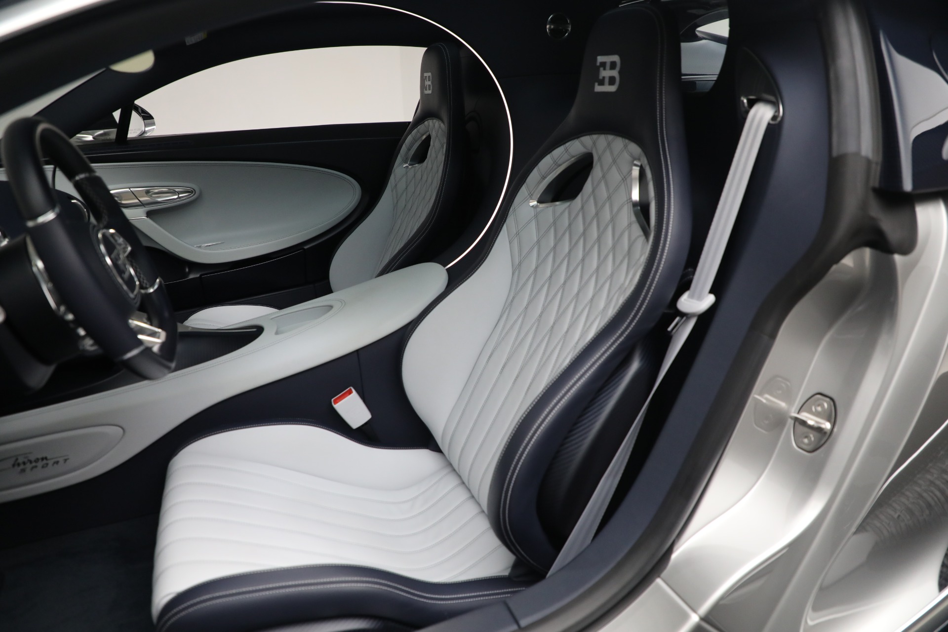 2020 Bugatti Chiron Sport, 9/22