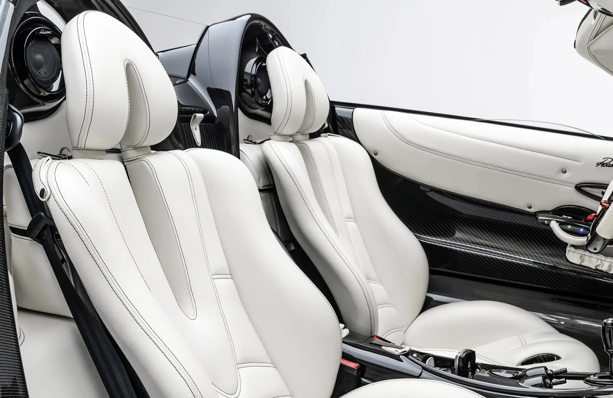 2018 Pagani Huayra Roadster interior, seats, White