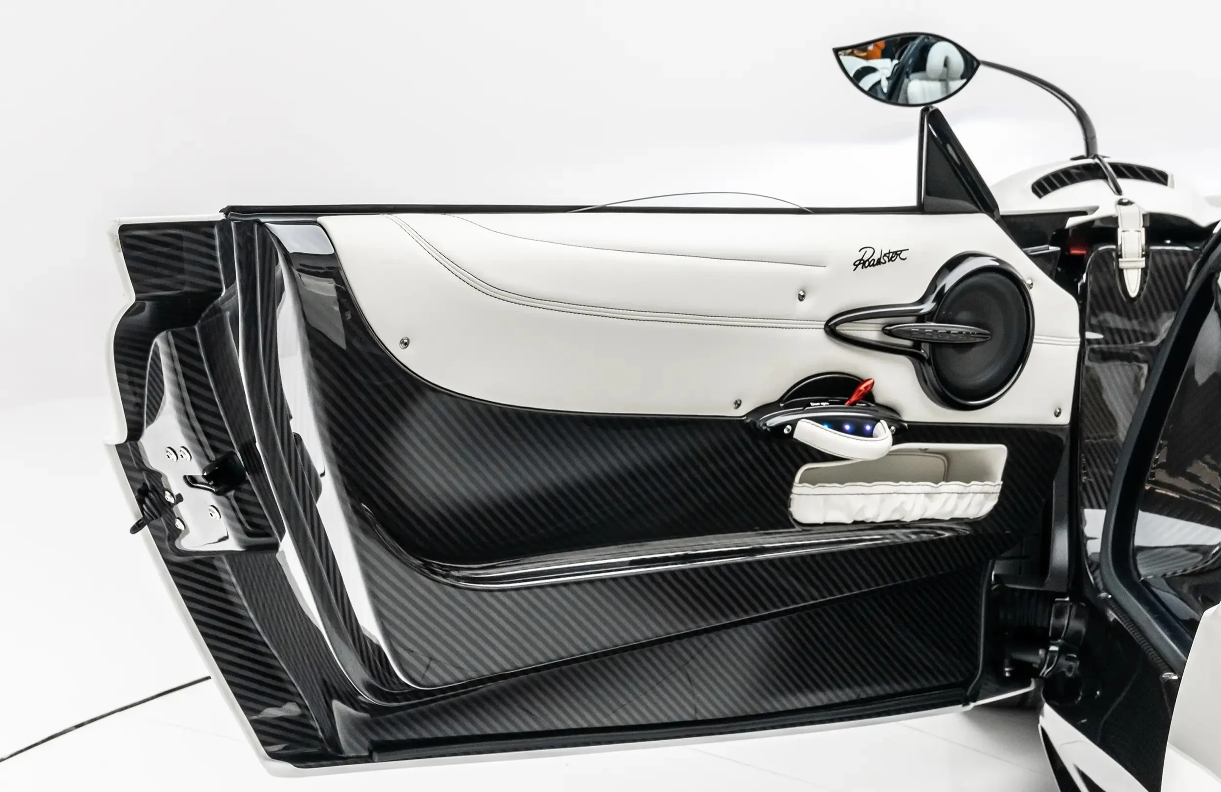 2018 Pagani Huayra Roadster interior, door panel, White