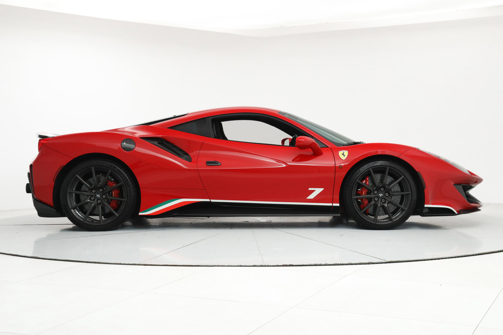 2018 Ferrari 488 Pista Piloti, 11/18