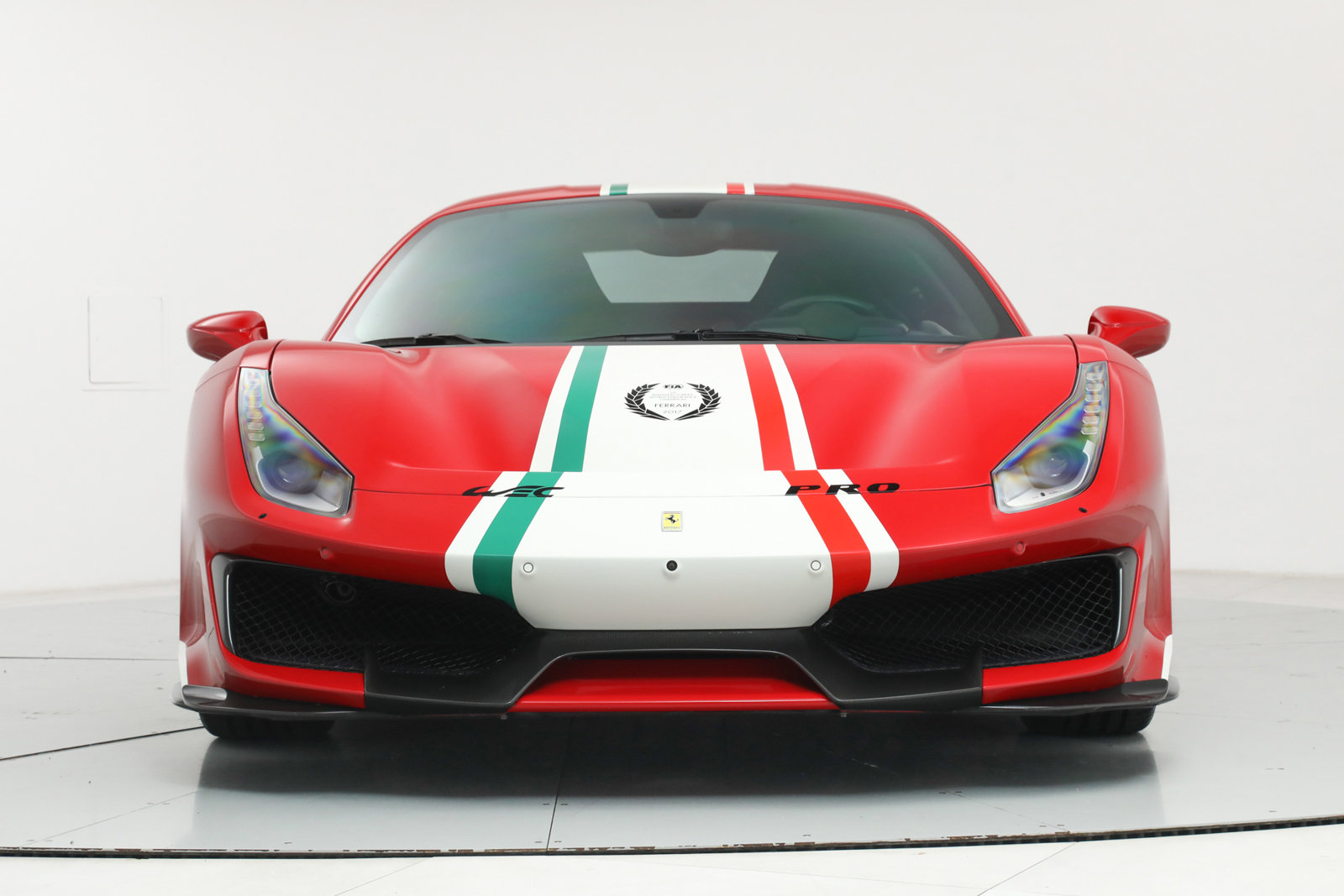 2018 Ferrari 488 Pista Piloti, 12/18