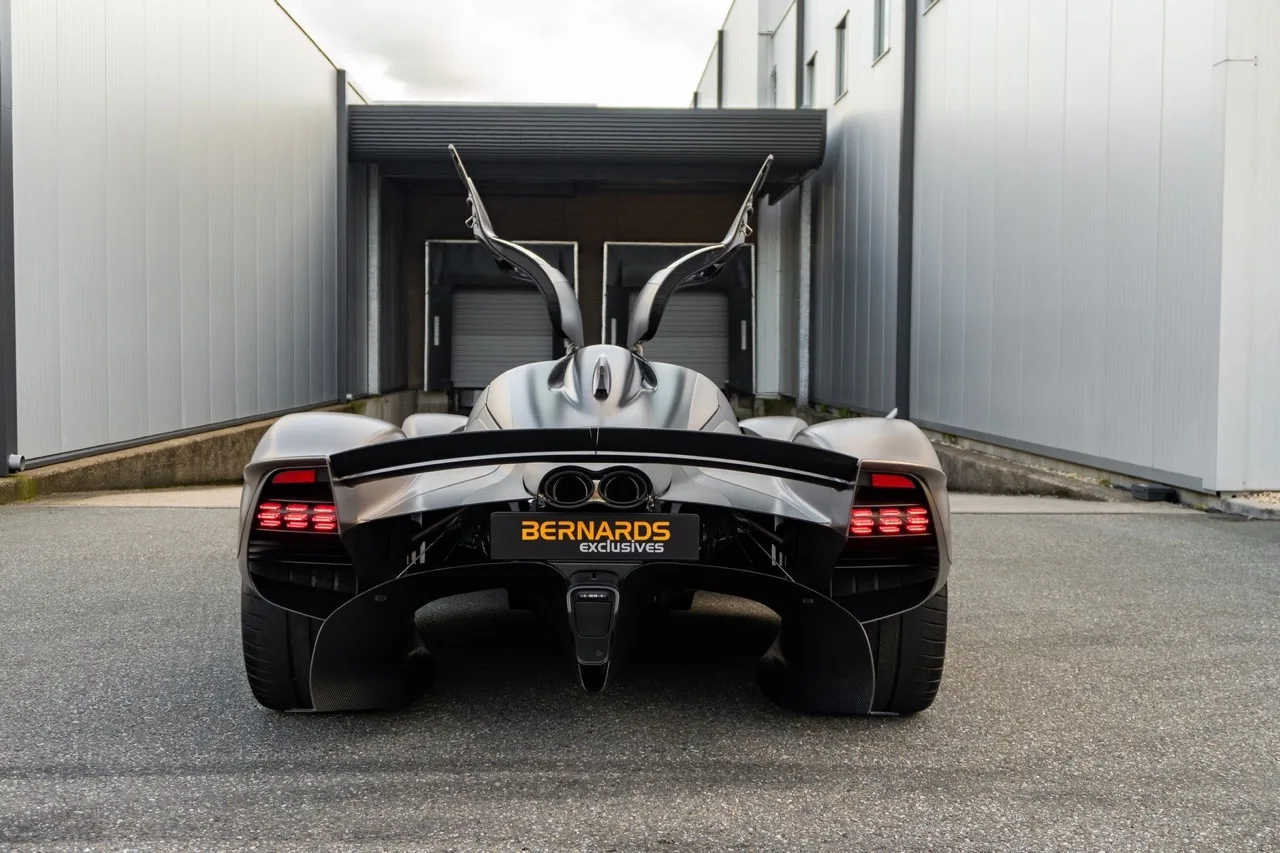 2022 Aston Martin Valkyrie, rear three-quarter view, Satin Arizona Bronze