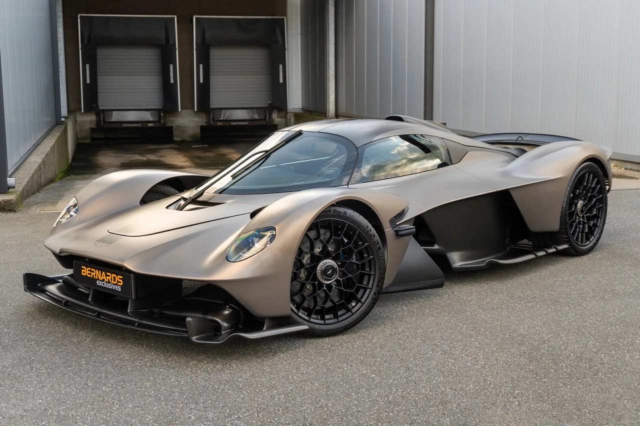 2022 Aston Martin Valkyrie for sale, exterior, Satin Arizona Bronze