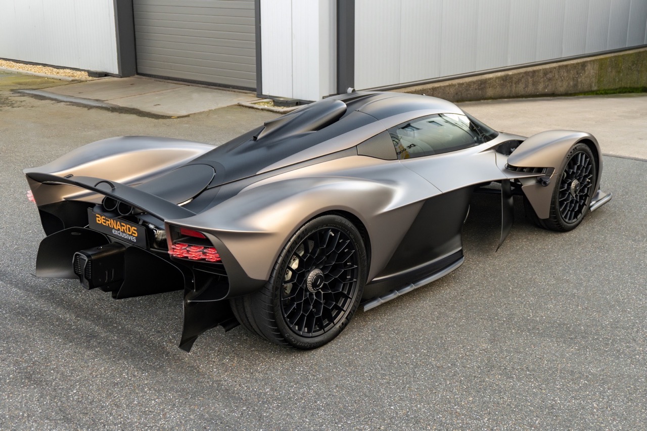 2022 Aston Martin Valkyrie, 33/40