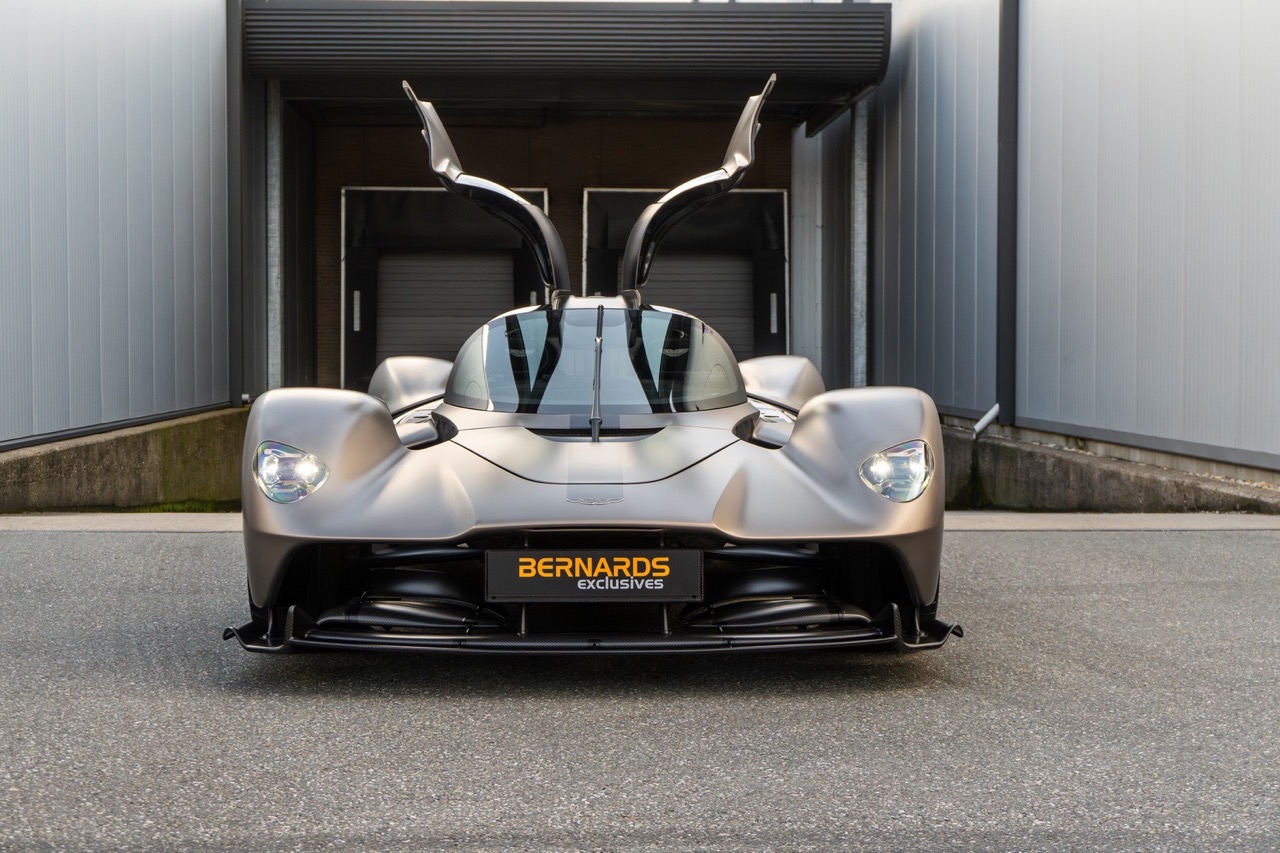 2022 Aston Martin Valkyrie, 38/40