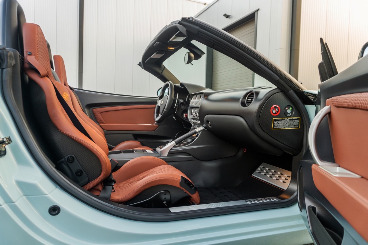2013 Alfa Romeo 8C Spider, 3/20