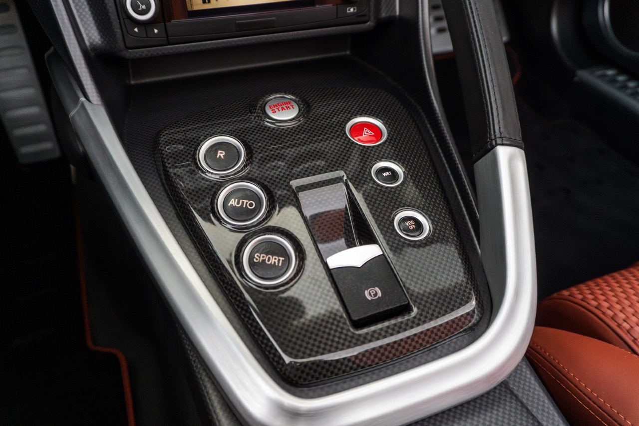 2013 Alfa Romeo 8C Spider, 14/20