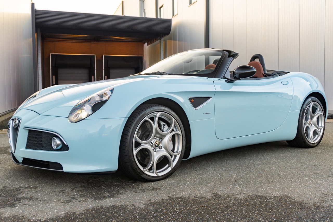 2013 Alfa Romeo 8C Spider, 18/20