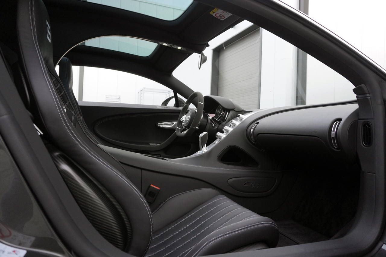 2021 Bugatti Chiron Sport, 3/20