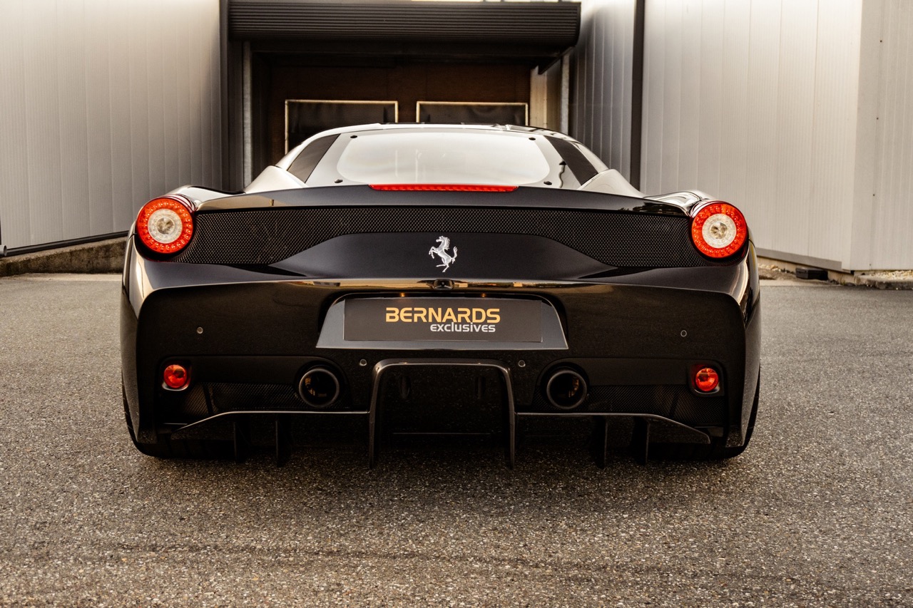 2015 Ferrari 458 Speciale, 18/20