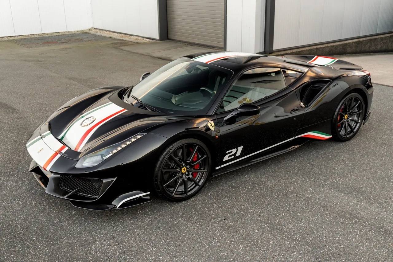 2019 Ferrari 488 Pista Piloti