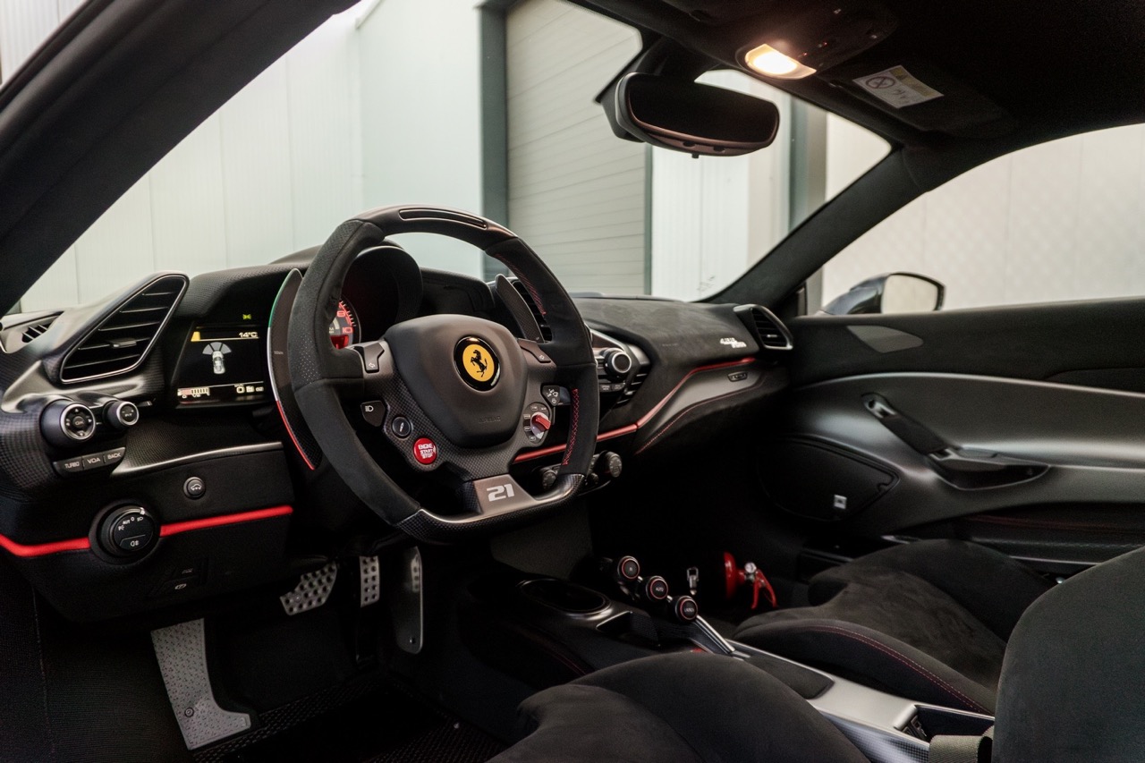 2019 Ferrari 488 Pista Piloti, 2/20