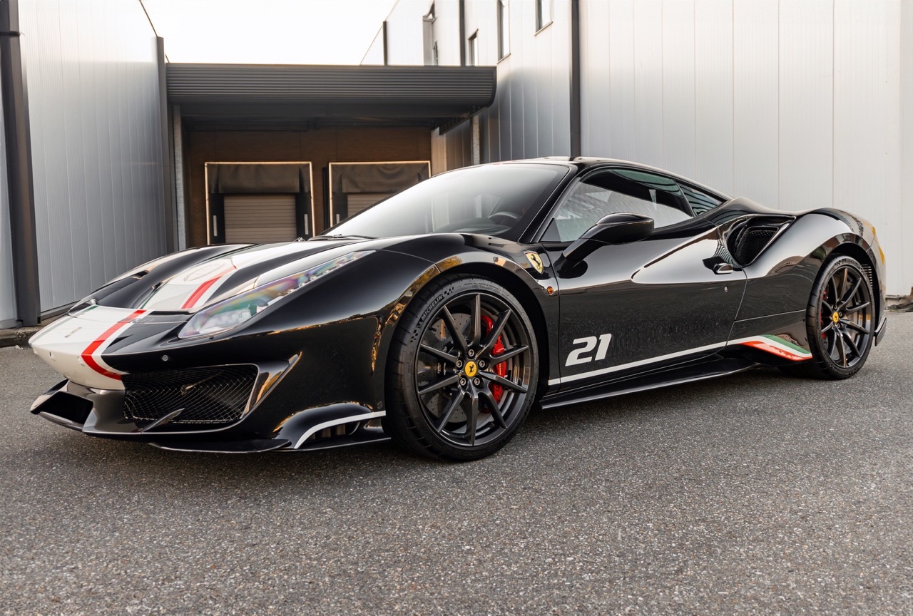 2019 Ferrari 488 Pista Piloti, 5/20