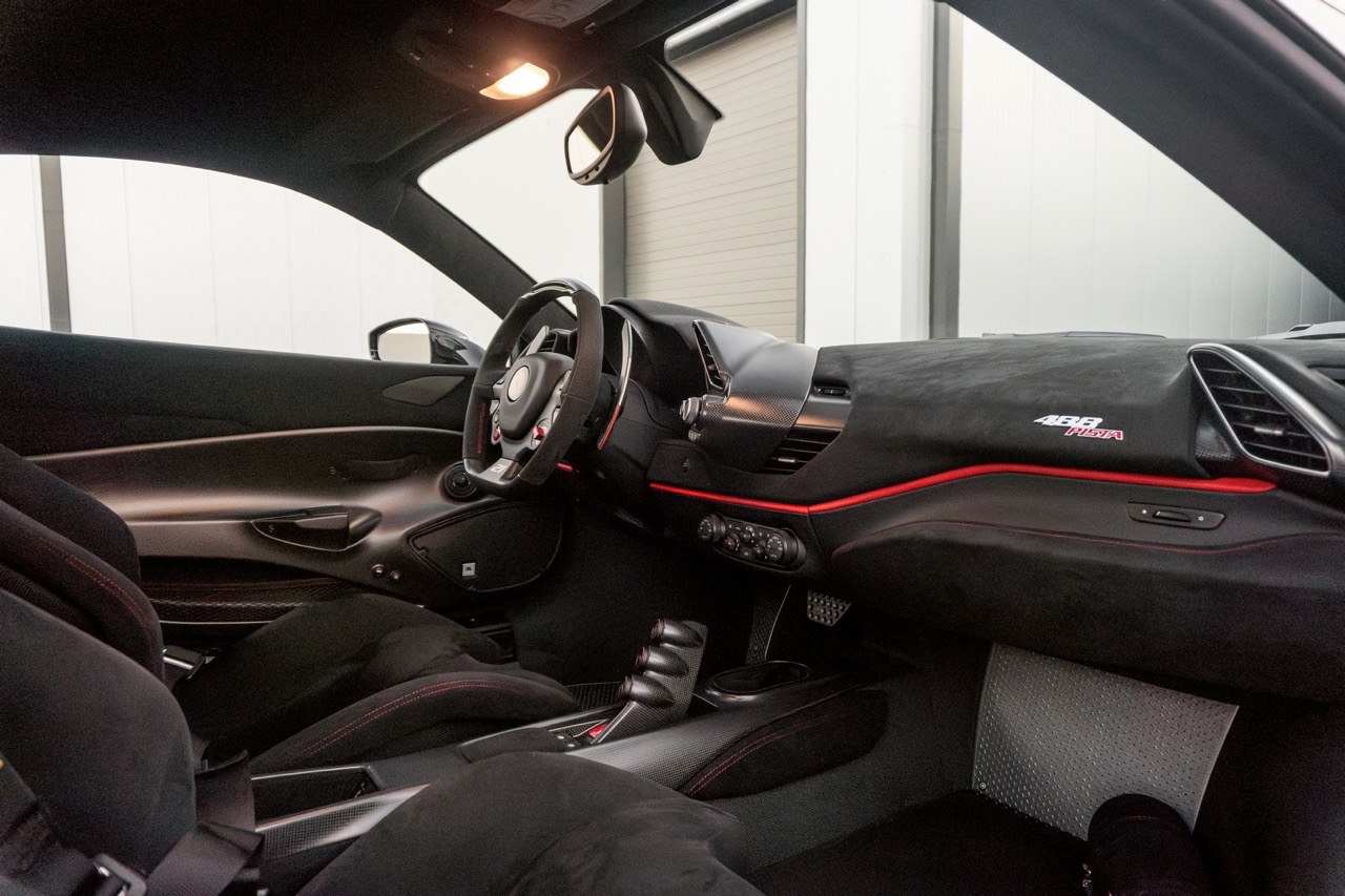 2019 Ferrari 488 Pista Piloti, 6/20