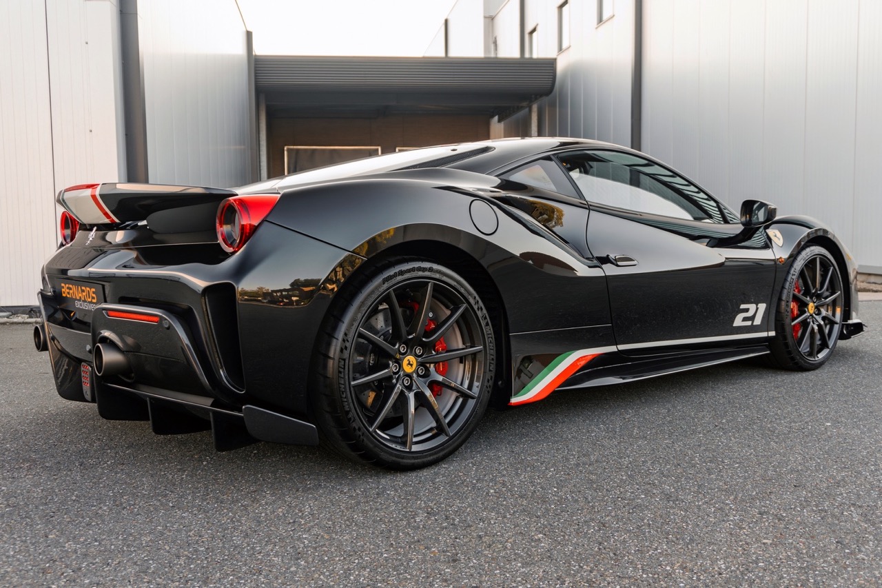 2019 Ferrari 488 Pista Piloti, 7/20