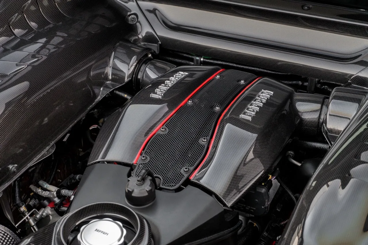 2019 Ferrari 488 Pista Piloti engine