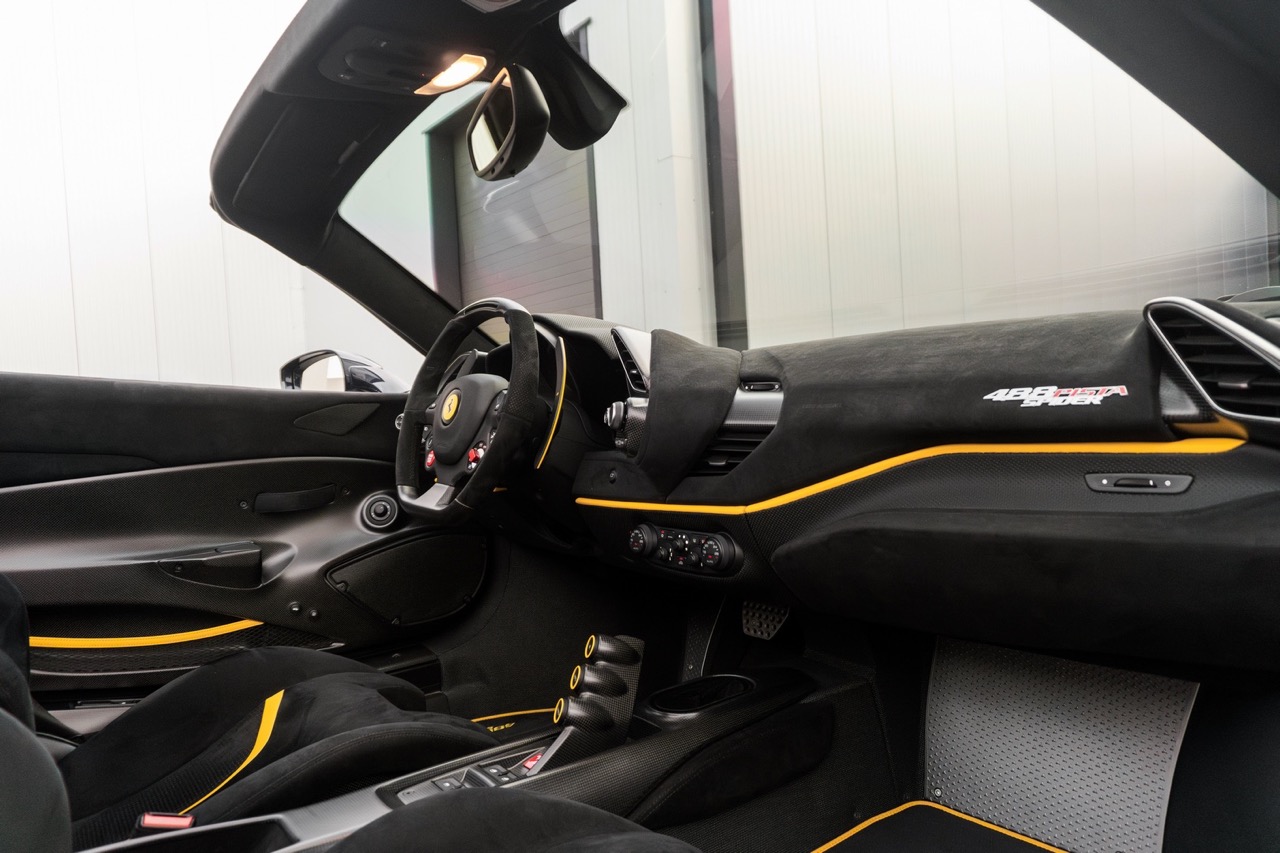 2020 Ferrari 488 Pista Spider, 6/19