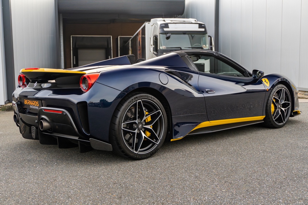 2020 Ferrari 488 Pista Spider, 9/19
