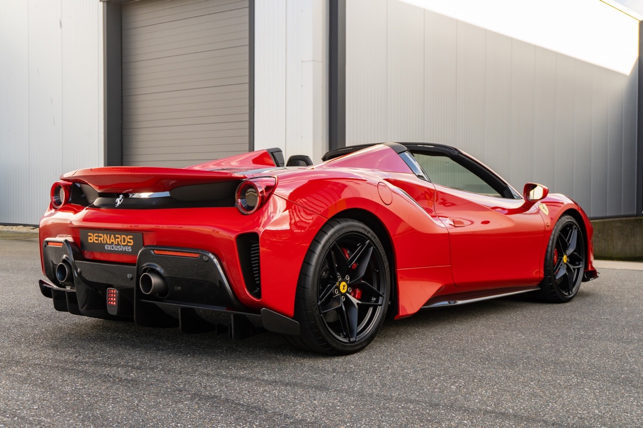 2020 Ferrari 488 Pista Spider, 11/19