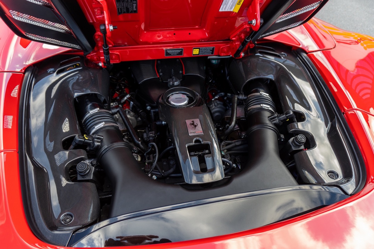 2020 Ferrari 488 Pista Spider, 14/19