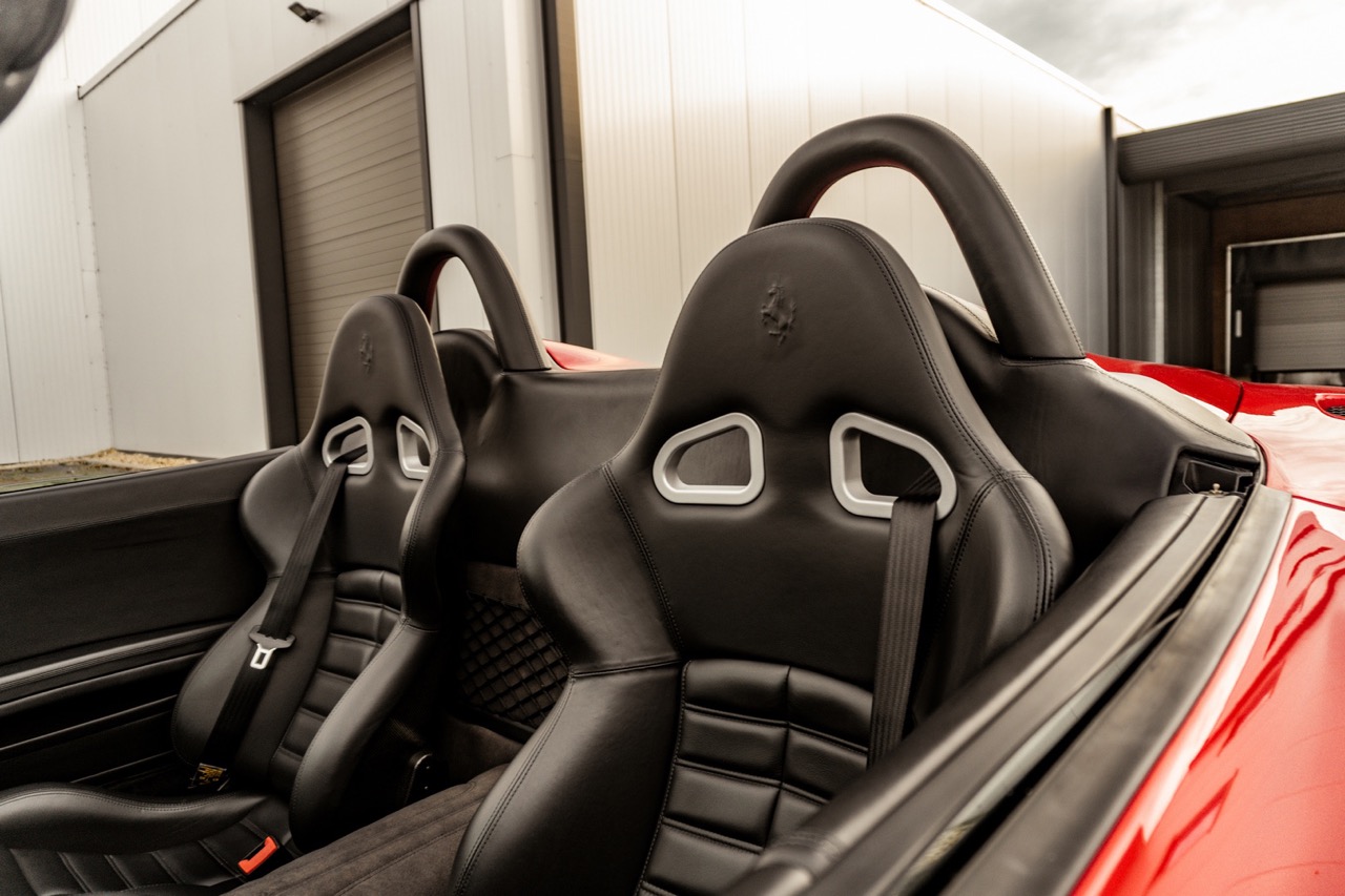2002 Ferrari 550 Barchetta, 10/20